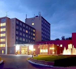 albion.praguehotelsweb.com/