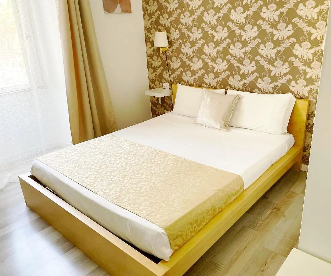 ***  Appia 52 Guest House Rome Italy